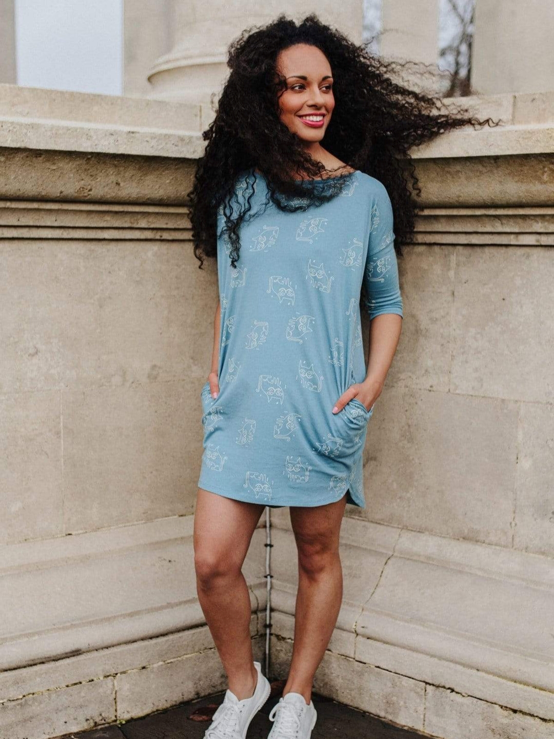 NO NASTIES 船領長版連身俏裙 藍裁女貓 3 - Aporia Agathon