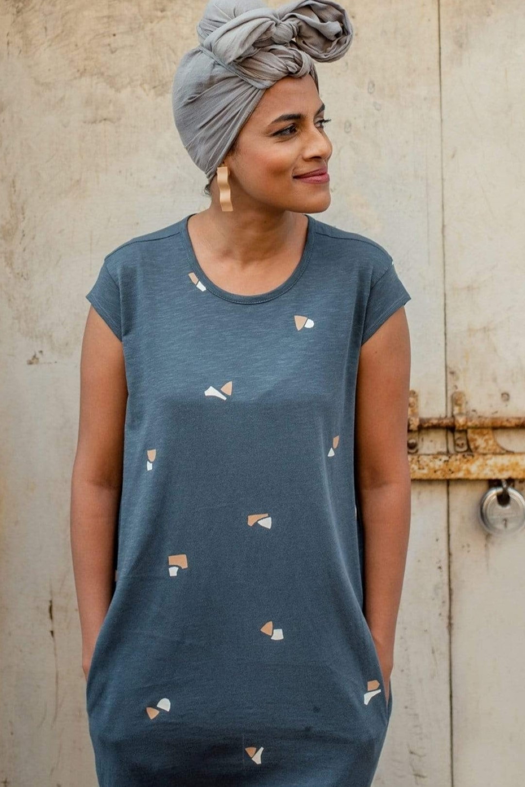 NO NASTIES 雙口袋超短袖圓領長洋裝 SABANA 7 - Aporia Agathon - 1080x1620