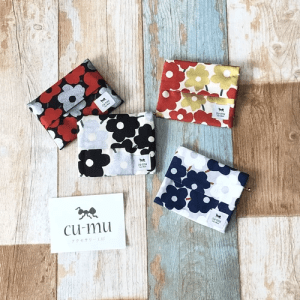 cu-mu 布作面紙小物收納包 – 繁花錦