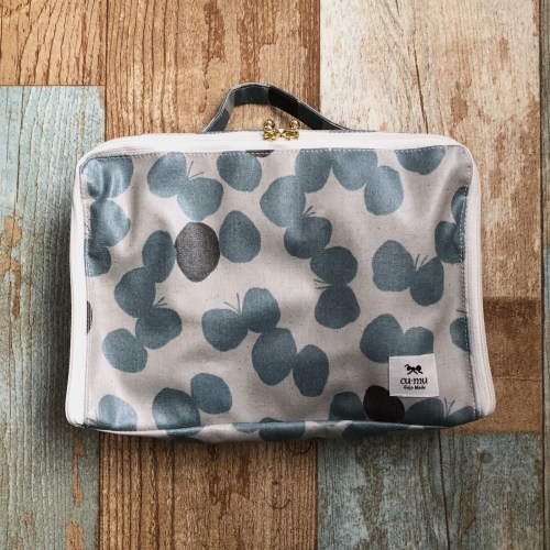 01 cu-mu 旅行小物收納包 - 蝴蝶 - 藍