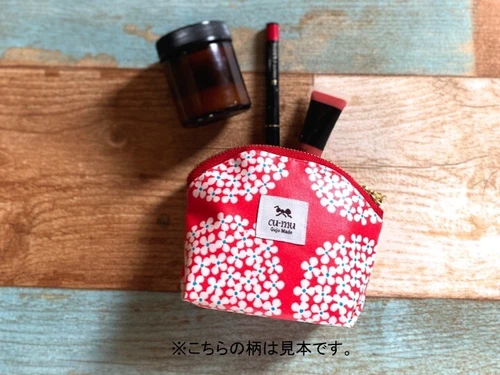 02 迷你輕巧化妝包 - 收納化妝品