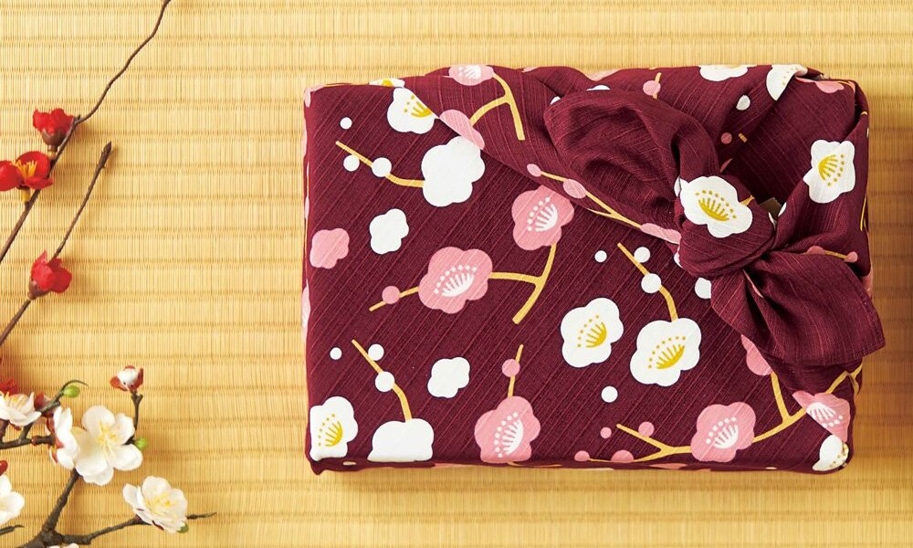 宮本風呂敷 MIYAMOTO Furoshiki 70 x 70 cm - 梅花妝 Plum 3-1
