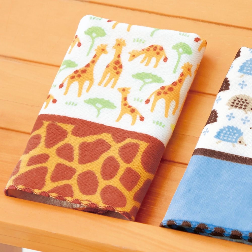 宮本手帕 MIYAMOTO Handkerchief 25 x 25 cm - 長頸鹿一家 Giraffe Family 5