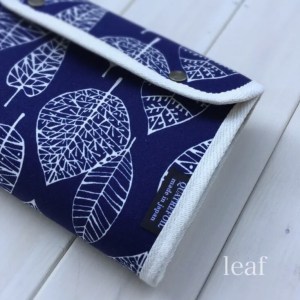 Quatrefoil&K 手作帆布收納包 – 北歐森林：寂空藍