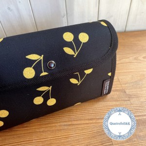 Quatrefoil&K 手作帆布收納包 – 金色櫻桃