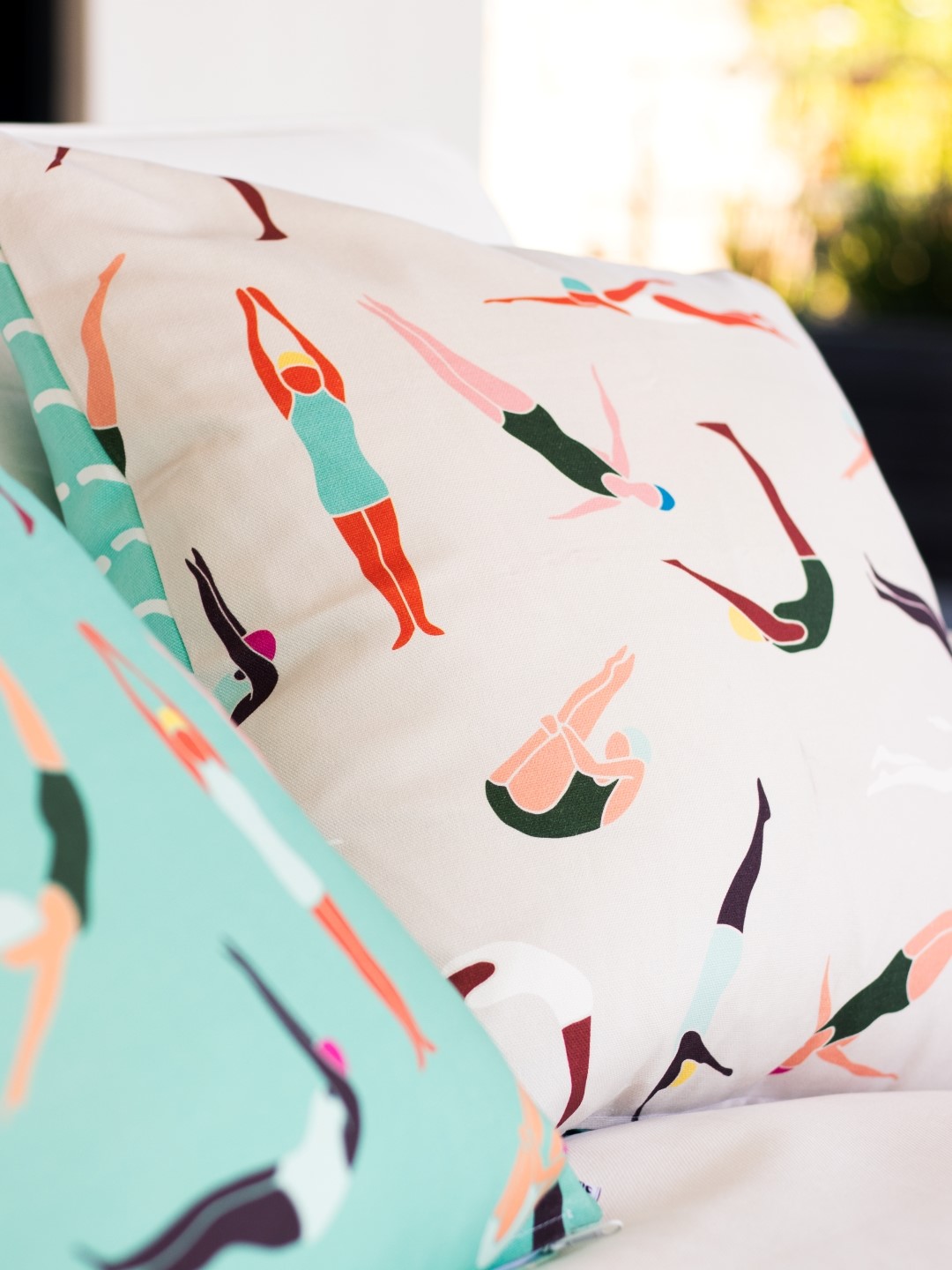 aLoveSupreme Cushion50 x 50 - 游得盡興一點 Freestyle Sand