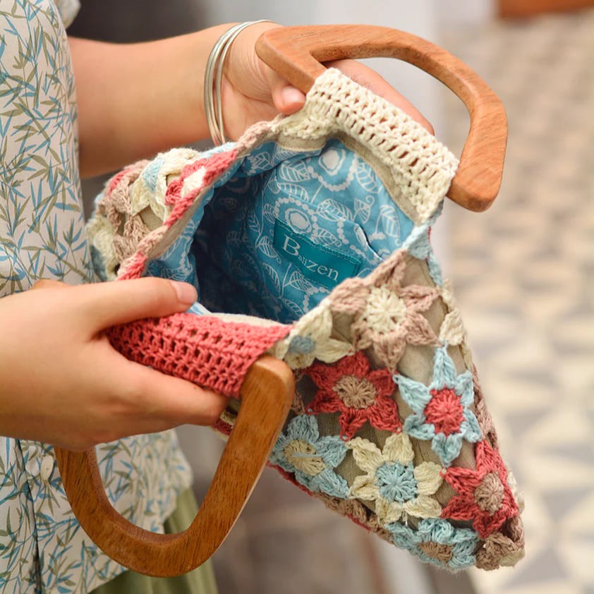Balizen峇里手作 手工鉤織繁花提包 亞麻褐 Crocheted Flower Handbag