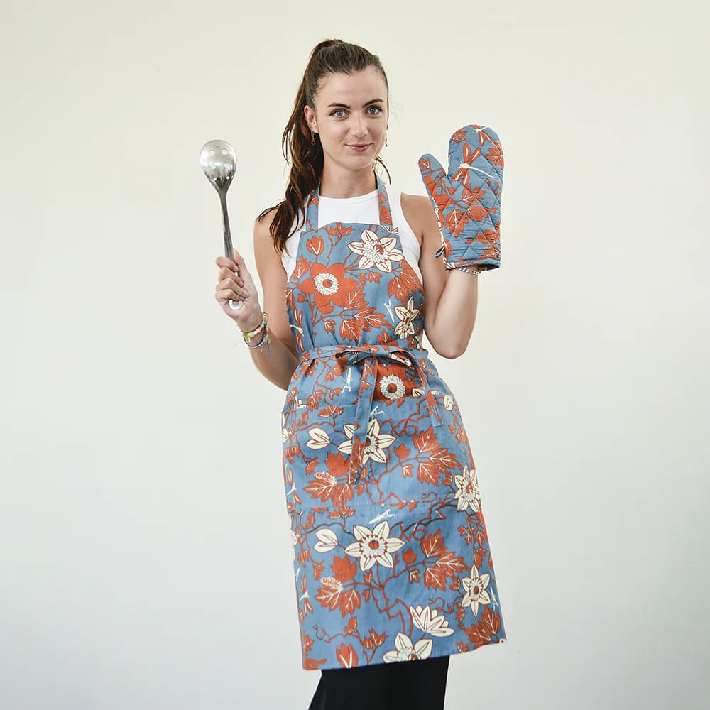 Balizen峇里手作 手工絹印百香花圍裙 Passion Flower Blue Spice Apron