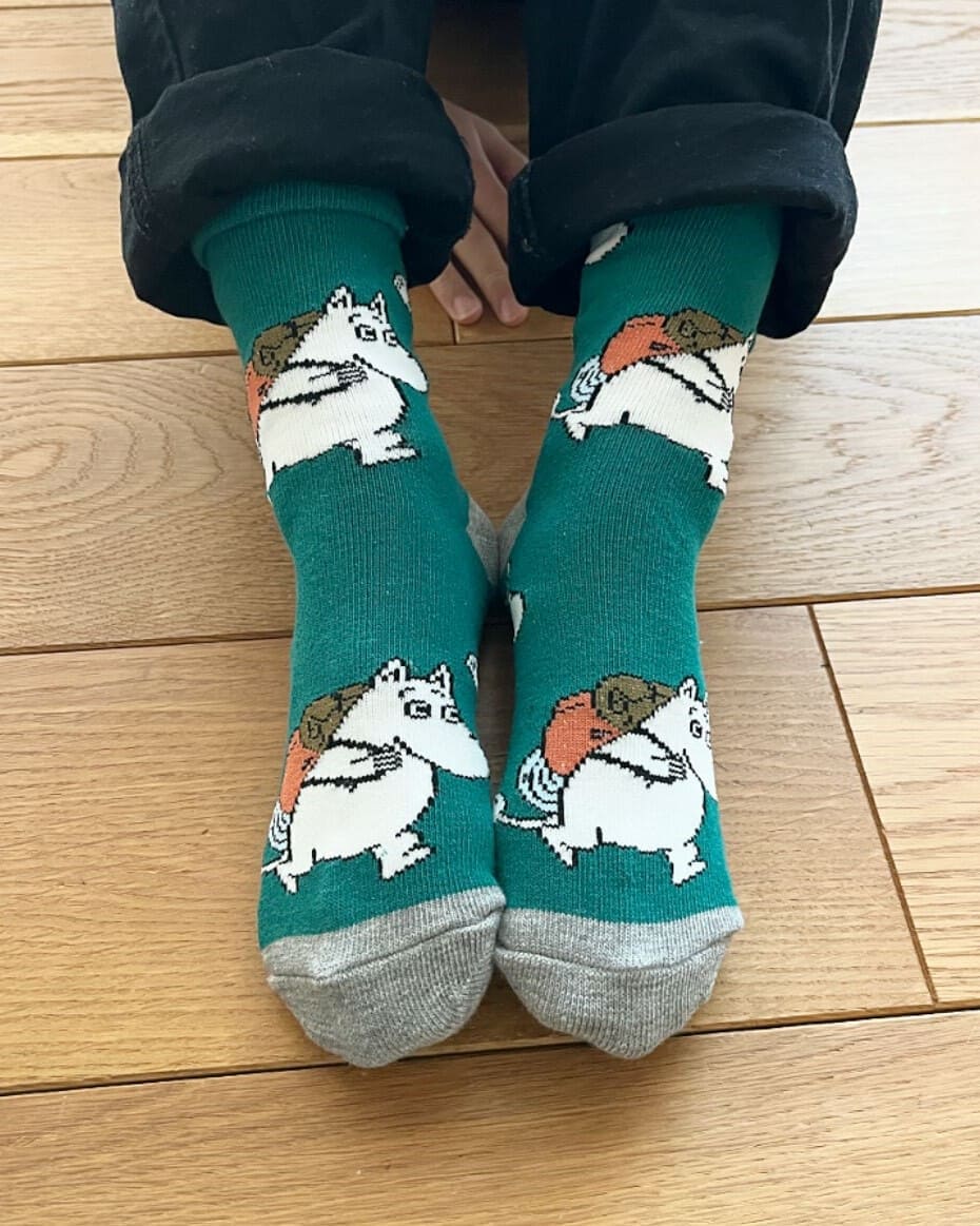Nordic Buddies北歐好麻吉 Moomintroll Kids Socks - Green（中筒童襪）嚕嚕米 / 姆明衝露營