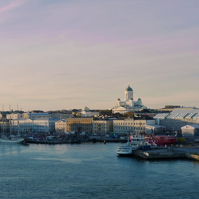 Nordic Buddies北歐好麻吉 商品主頁插圖 赫爾辛基港邊一隅